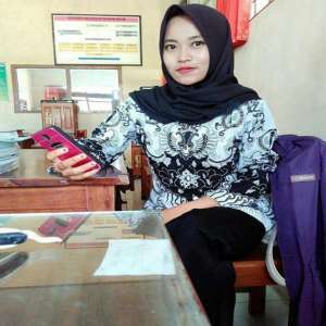 Mei Indri, S.Pd